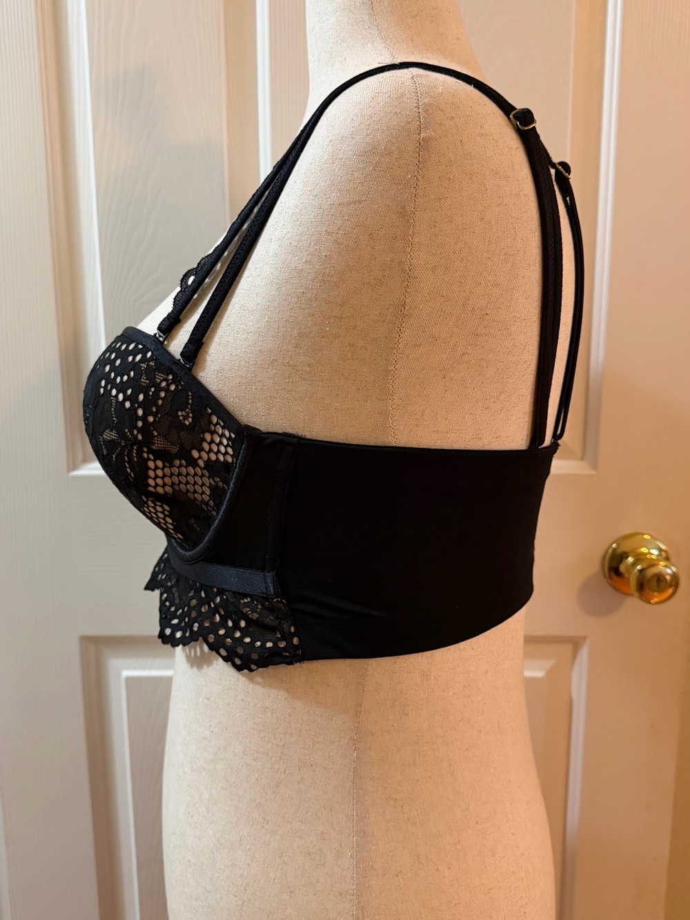Lane Bryant Cacique Black Lace Longline Balconette Bra - Picture 4 of 16